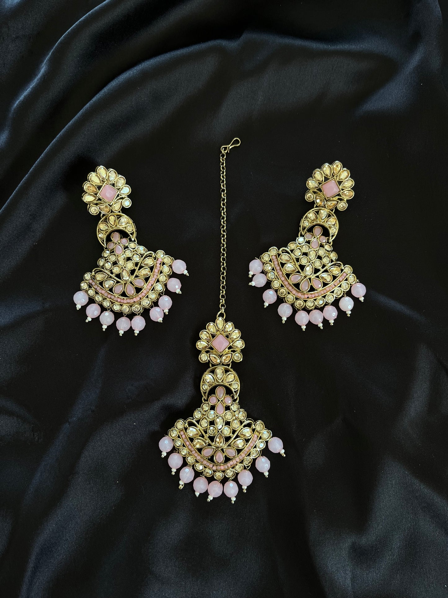 Neelam (pink)