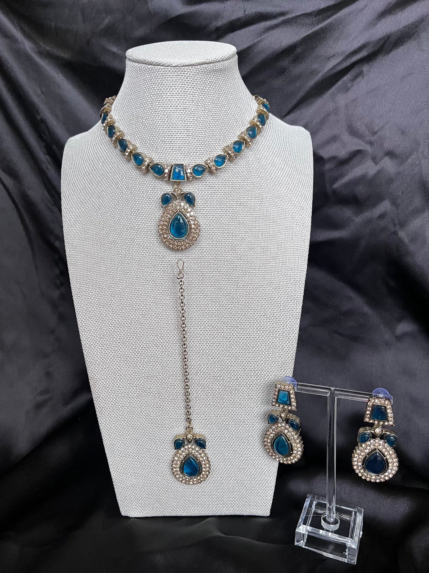 Jyoti (teal)