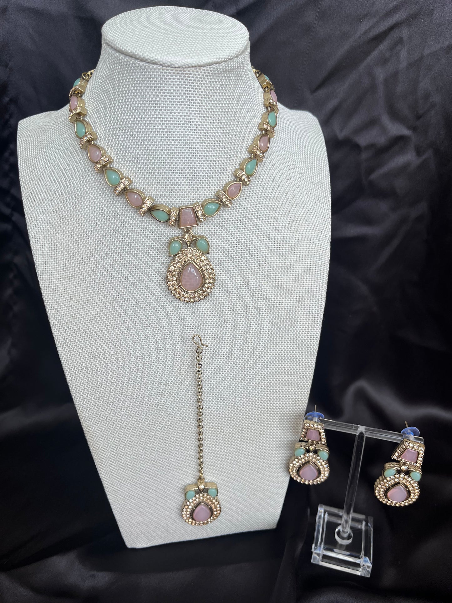 Jyoti (mint & pink)