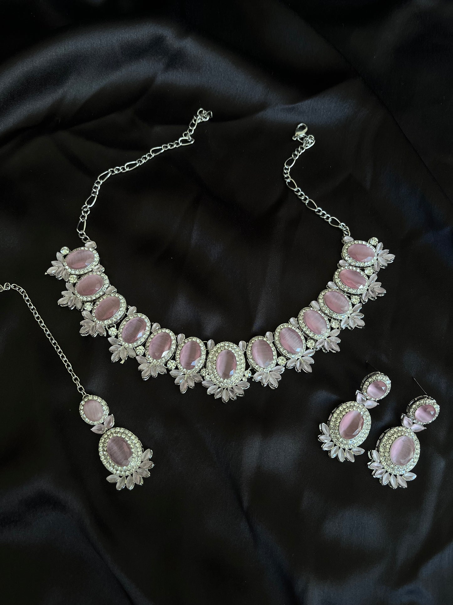 Ishana (pink)