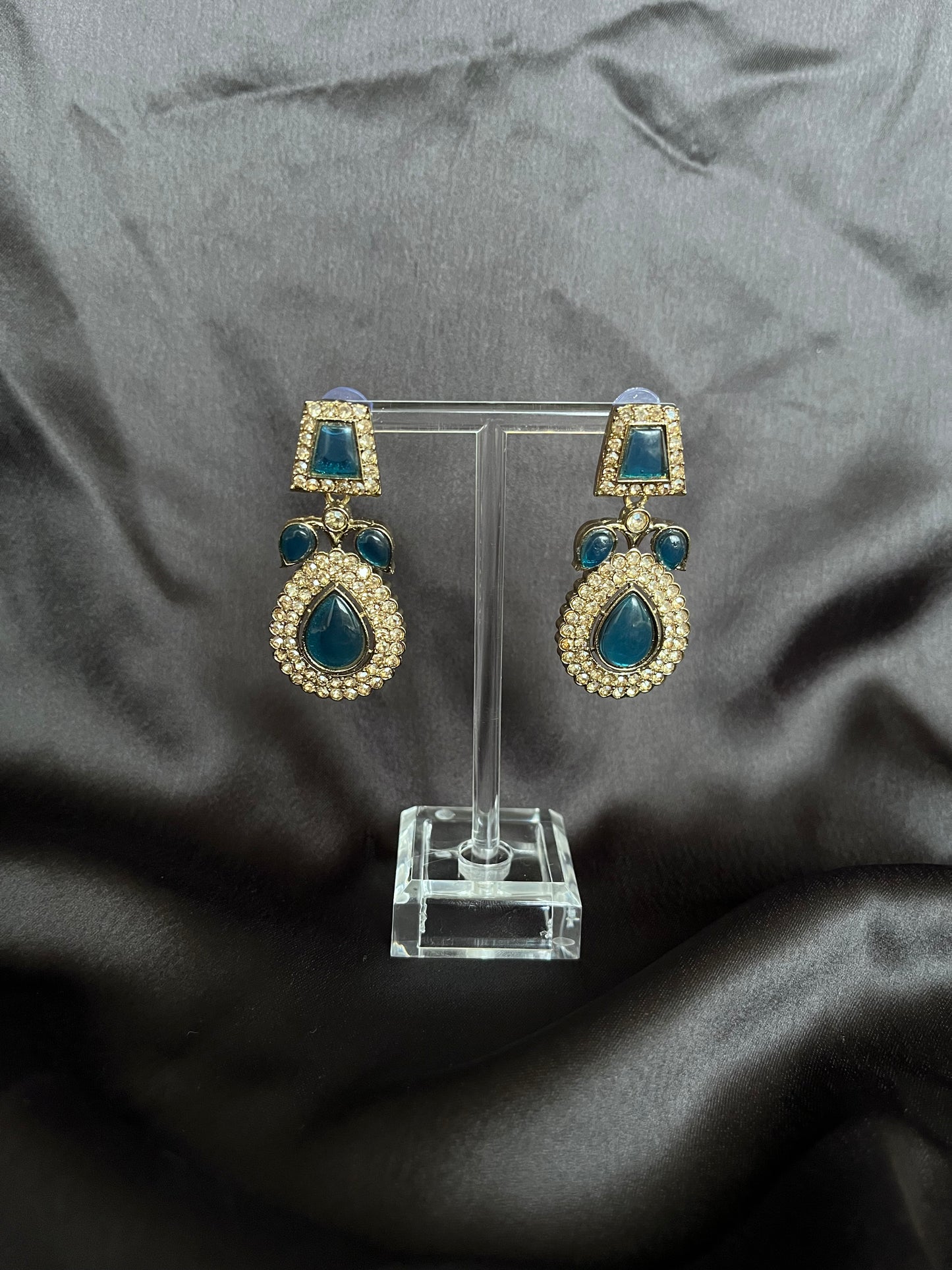 Jyoti (teal)