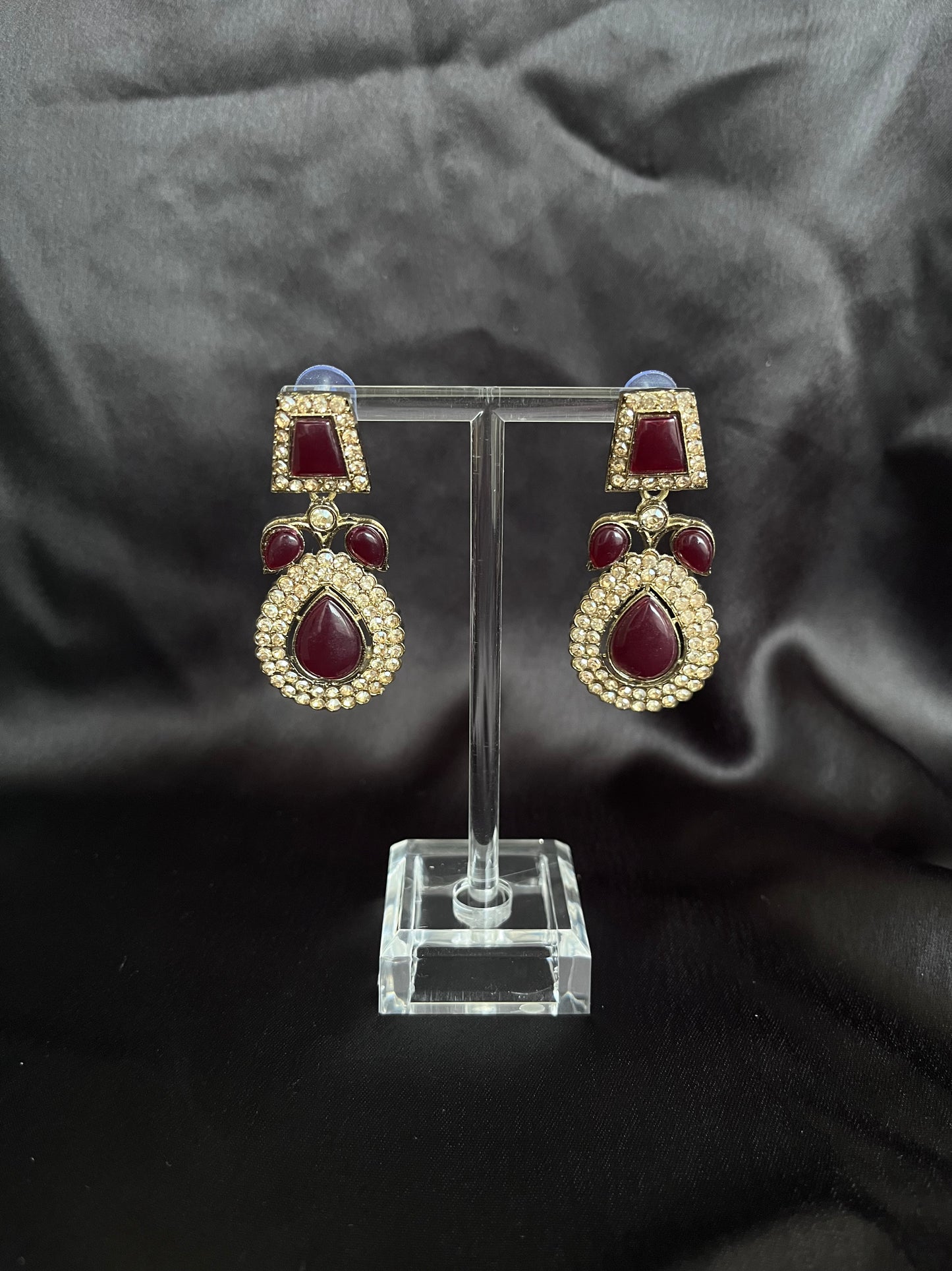 Jyoti (maroon)